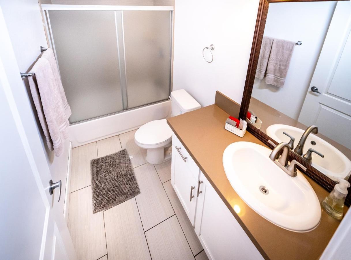 Modern Spacious 5 Bedrooms 3-bath Near Downtown La With 2 Parking Los Angeles