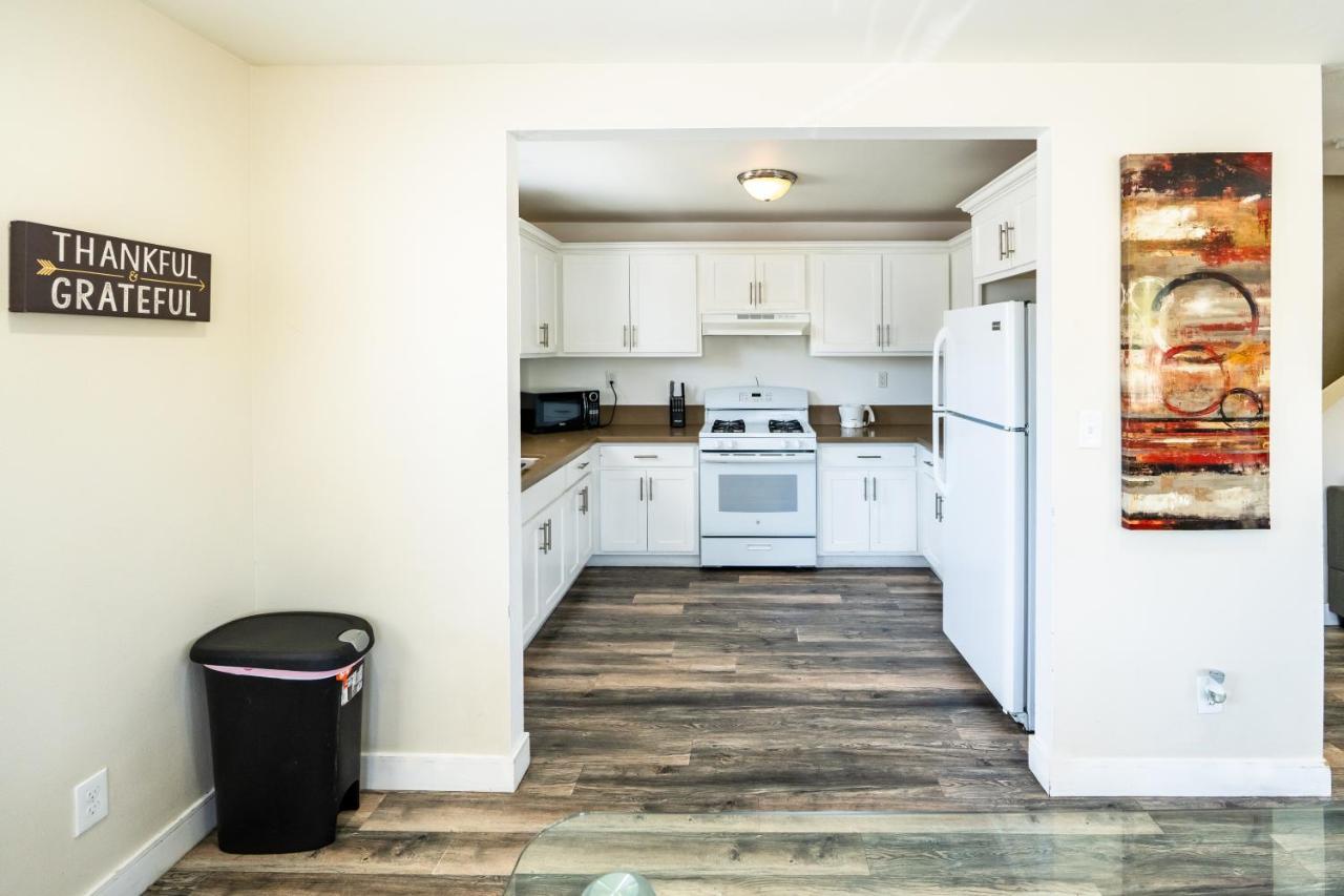 Modern Spacious 5 Bedrooms 3-bath Near Downtown La With 2 Parking * Los Angeles