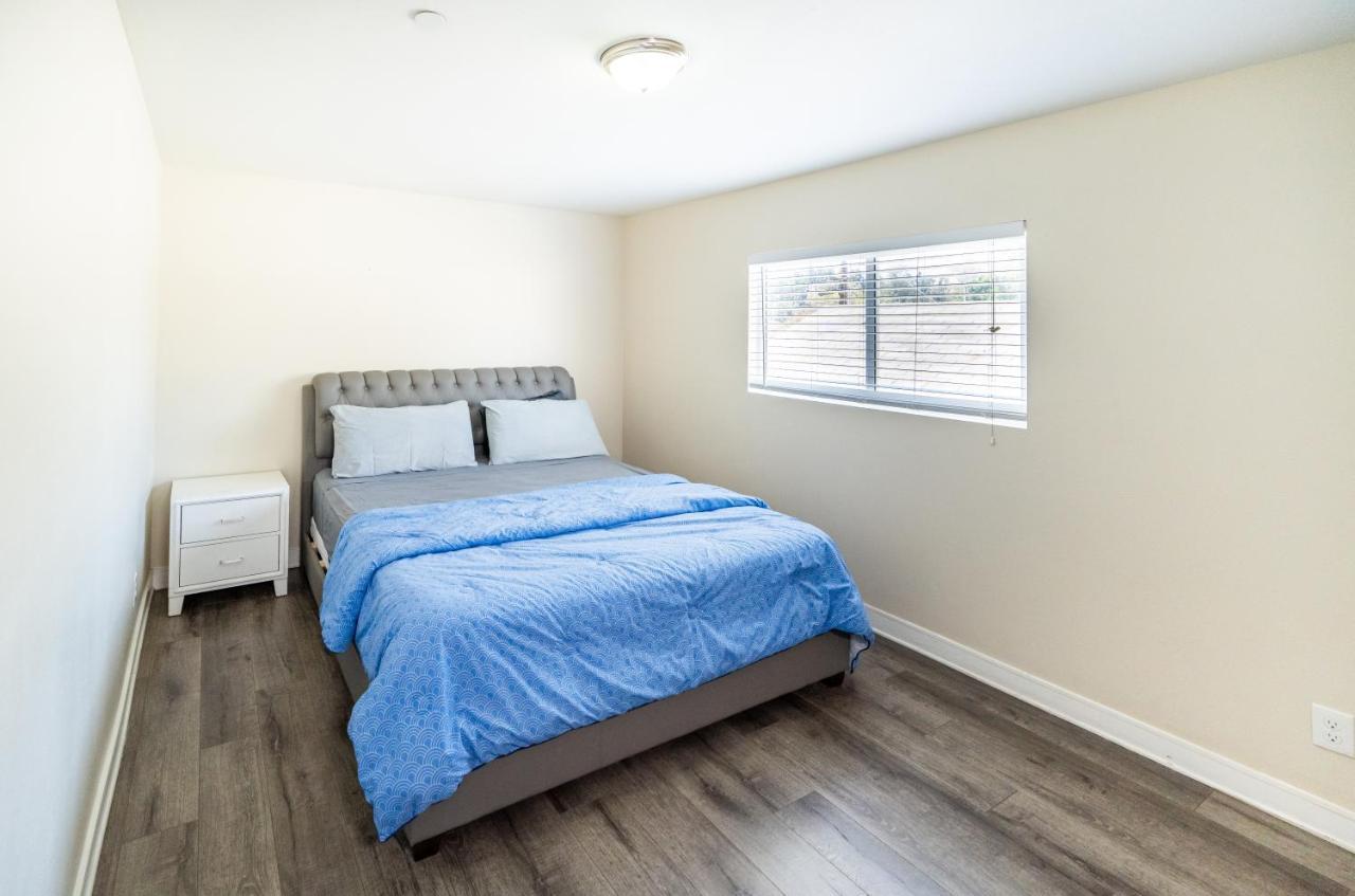 Modern Spacious 5 Bedrooms 3-bath Near Downtown La With 2 Parking * Los Angeles